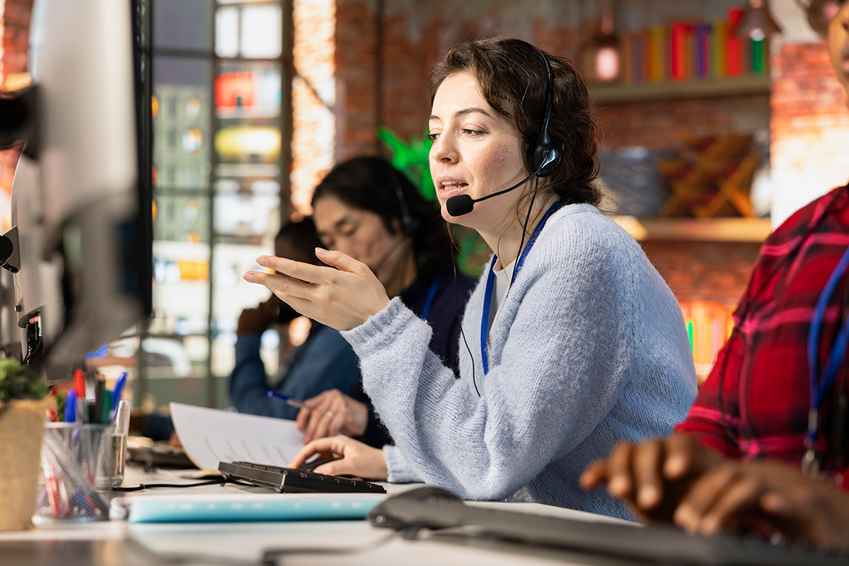 How a Cloud PBX System Improves Business Communication